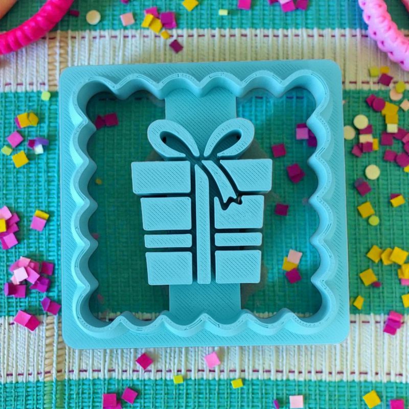 Emporte Pièce Biscuit Cadeau 🎁 | Le Monde du 3D