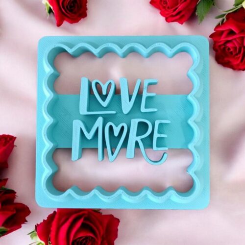 Emporte Pièce Biscuit LOVE MORE ❤️ | Le Monde du 3D